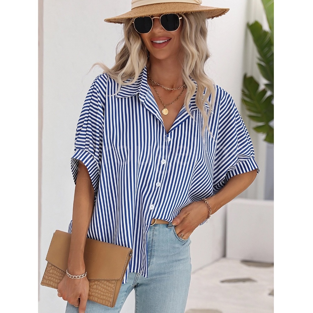 Striped Blue White Button Up Front Shirt Oversized Half Sleeve Collar - Picture 2 of 9